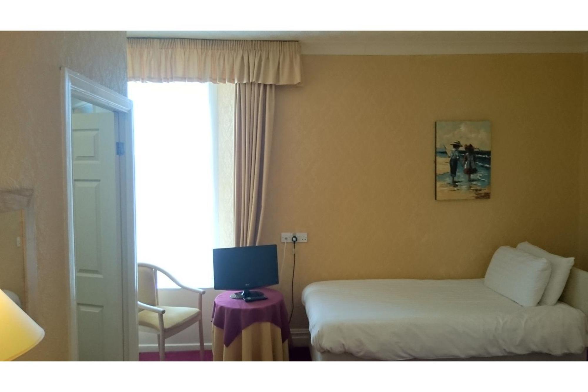 The Belgrave Hotel Тенбі Екстер'єр фото