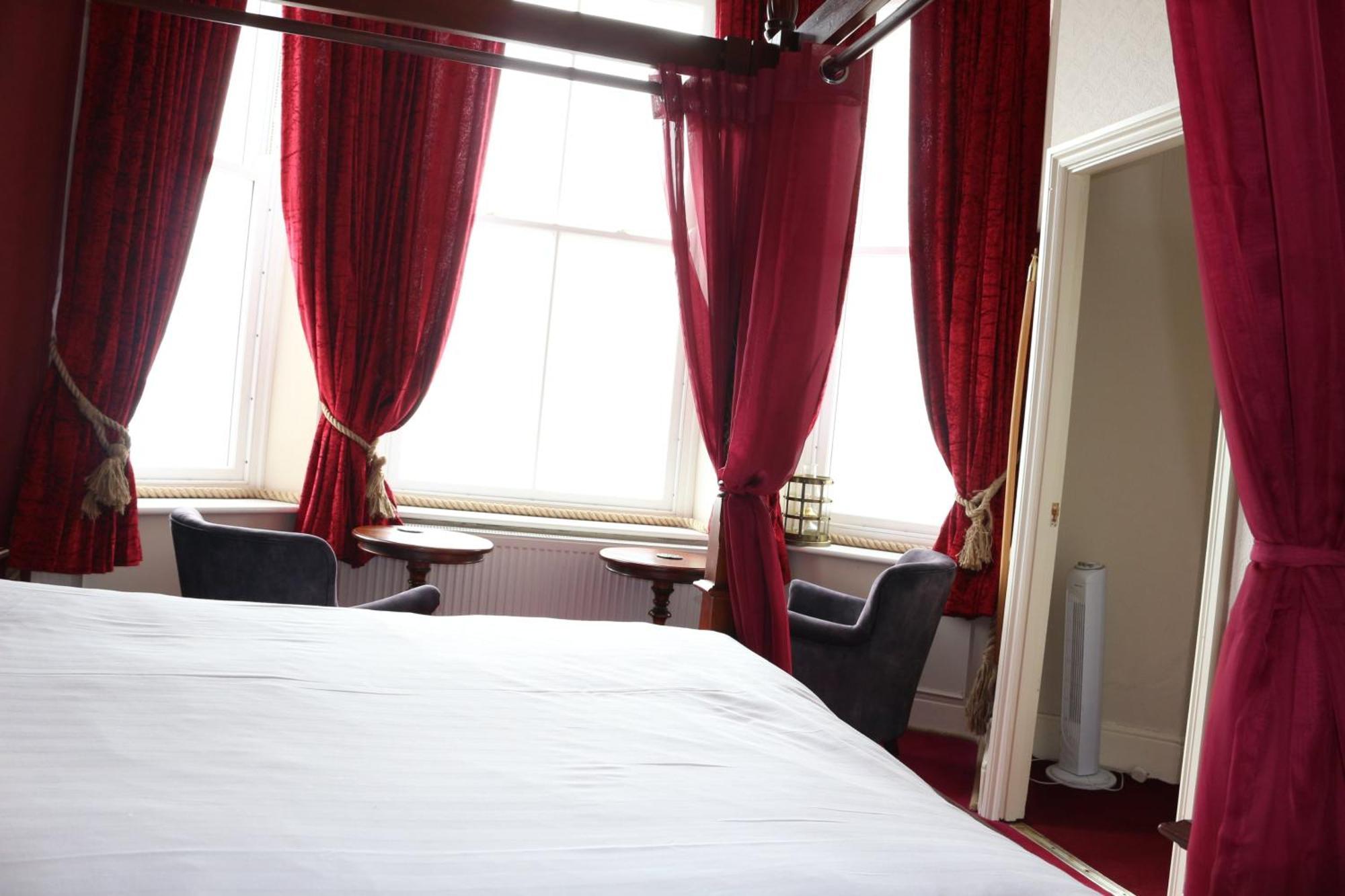 The Belgrave Hotel Тенбі Екстер'єр фото